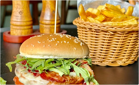 Restaurant et dépanneur