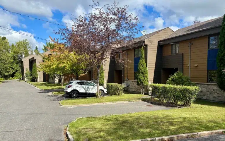 Condo_dam_en_terre_(6)